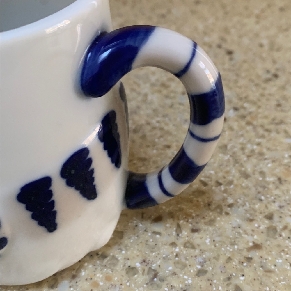 Adorable Vintage Cat Mug - Picture 3 of 6